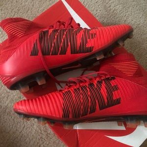 Nike mercurial soccer cleats